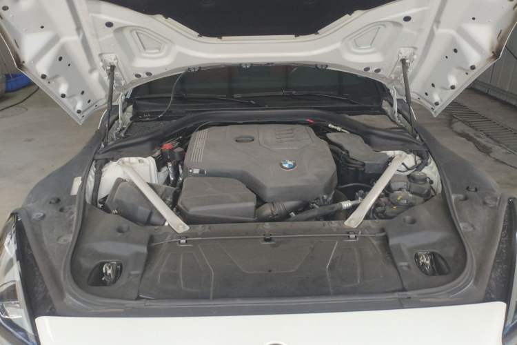 Used BMW Z4 2023 sDrive 25i M Sport Package Engine Bay