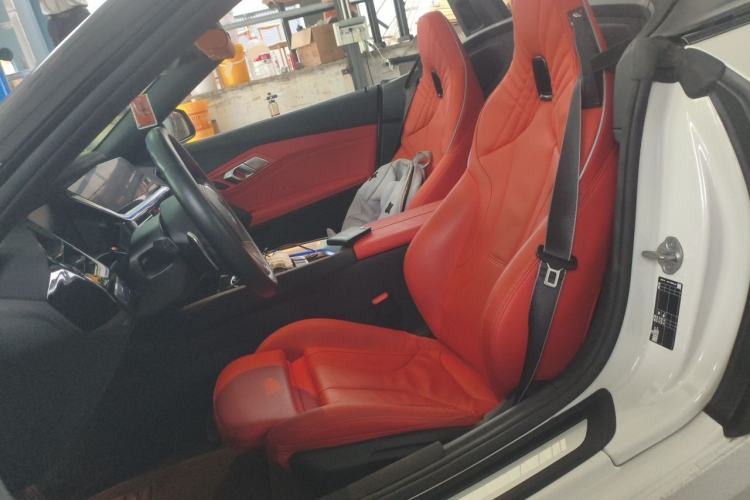 Used BMW Z4 2023 sDrive 25i M Sport Package Left Front Seat