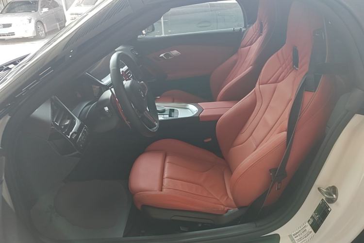 Used BMW Z4 2023 sDrive 25i M Sport Night Edition package Left Rear Seat