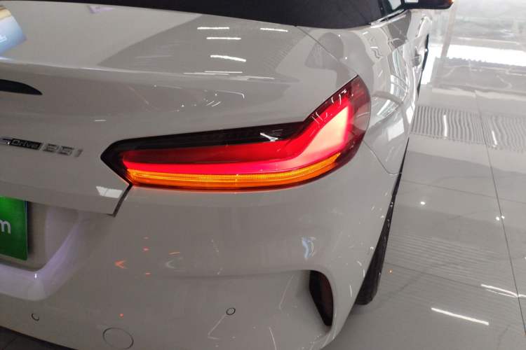Used BMW Z4 2023 sDrive 25i M Sport Night Edition package Right Rear Taillight
