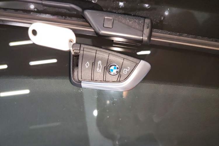 Used BMW Z4 2023 sDrive 25i M Sport Night Edition package Vehicle Key