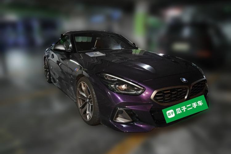 Used BMW Z4  Front Right 45 Deg