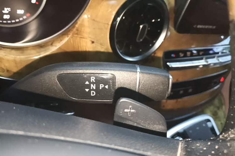 Used Bochi VC Series 2022 2.0T Weying No Partition Gear Lever