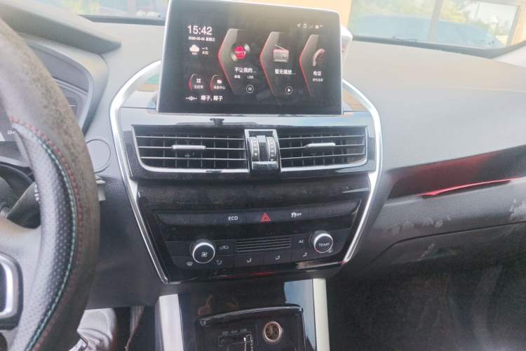 Used BORGWARD BX3 2020 20TGDI Two-Wheel Drive Automatic Comfort Version Audio And AC Panel