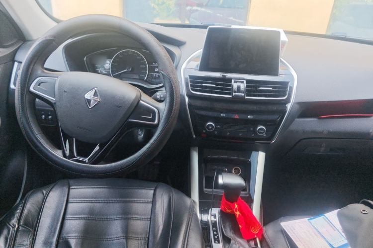 Used BORGWARD BX3 2020 20TGDI Two-Wheel Drive Automatic Comfort Version Center Console