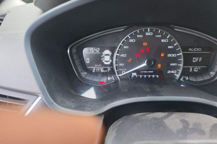 Used BORGWARD BX3 2020 20TGDI Two-Wheel Drive Automatic Comfort Version Odometer Close Up