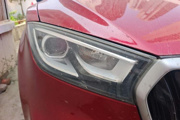 Used BORGWARD BX3 2020 20TGDI Two-Wheel Drive Automatic Fashion Version Right Front Headlight