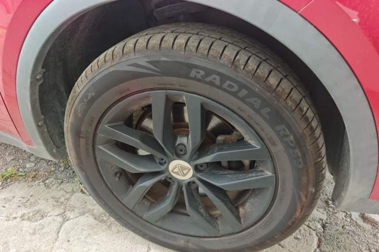 Used BORGWARD BX3 2020 20TGDI Two-Wheel Drive Automatic Fashion Version Right Front Wheel Hub