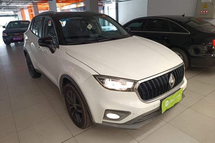 Used BORGWARD BX3 2020 20TGDI Two-Wheel Drive Automatic Fashion Version Front Right 45 Deg