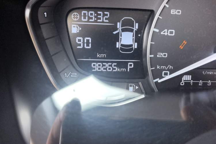Used BORGWARD BX3 2020 20TGDI Two-Wheel Drive Automatic Comfort Version Odometer Close Up