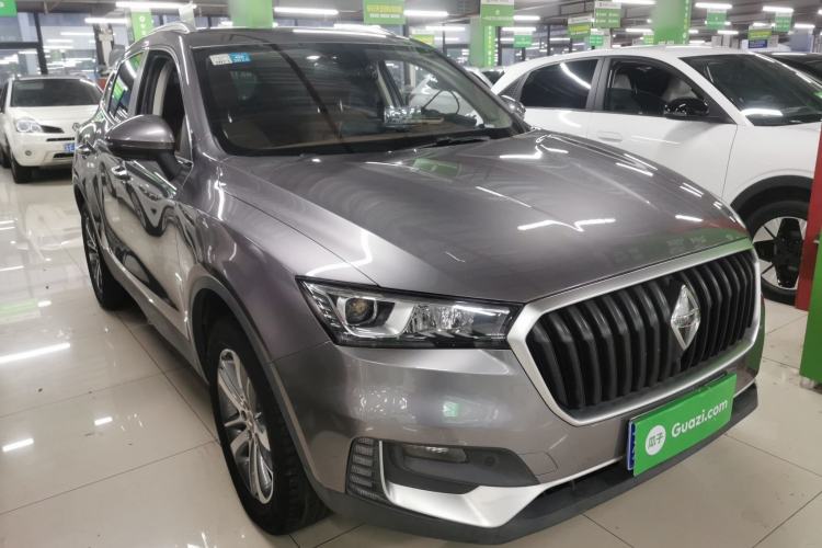 Used BORGWARD BX5 2017 25TGDI Automatic Two-Wheel Drive Smart Enjoyment Model Front Right 45 Deg