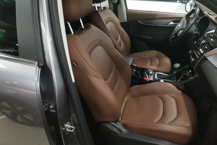 Used BORGWARD BX5 2017 25TGDI Automatic Two-Wheel Drive Smart Enjoyment Model Right Front Seat
