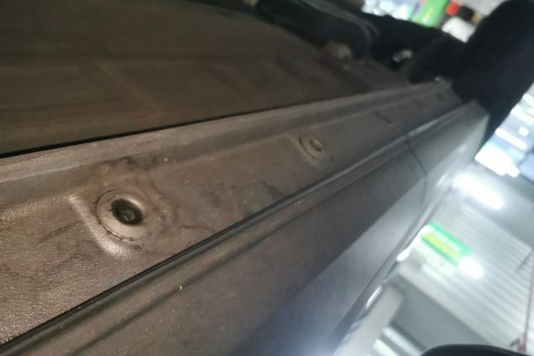Used BORGWARD BX5 2017 25TGDI Automatic Two-Wheel Drive Smart Enjoyment Model Right Side Sill