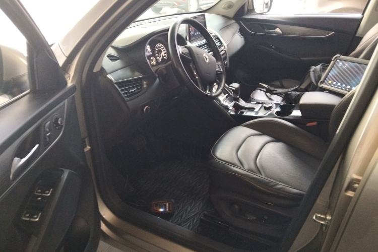 Used BORGWARD BX5 2017 20TGDI Automatic Two-Wheel Drive Pioneer Edition Driver Seat
