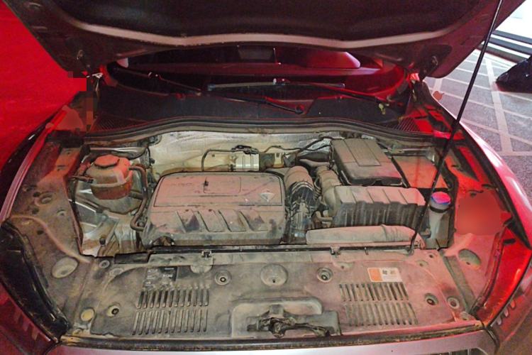 Used BORGWARD BX5 2017 20TGDI Automatic Two-Wheel Drive Pioneer Edition Engine Bay