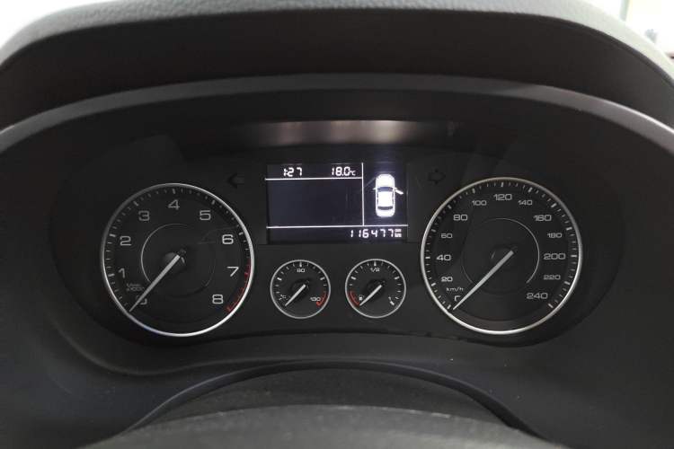 Used BORGWARD BX5 2017 20TGDI Automatic Two-Wheel Drive Pioneer Edition Instrument Cluster
