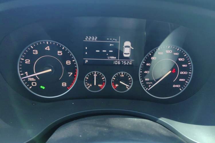 Used BORGWARD BX5 2017 20TGDI Automatic Two-Wheel Drive Pioneer Edition Instrument Cluster