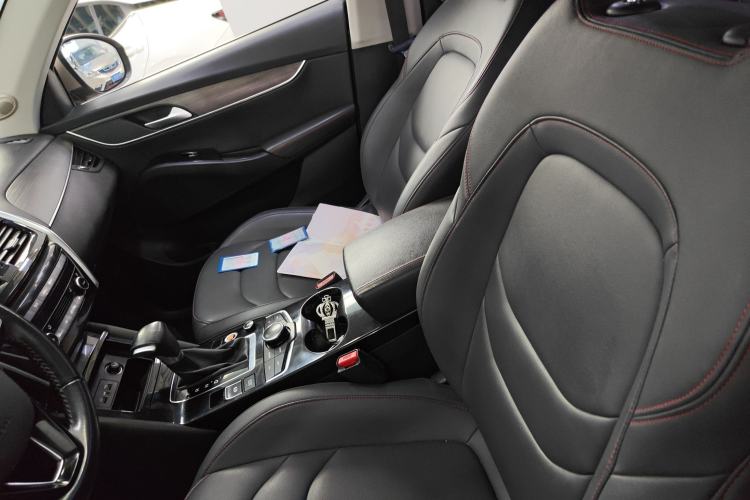 Used BORGWARD BX5 2017 20TGDI Automatic Two-Wheel Drive Pioneer Edition Left Front Seat