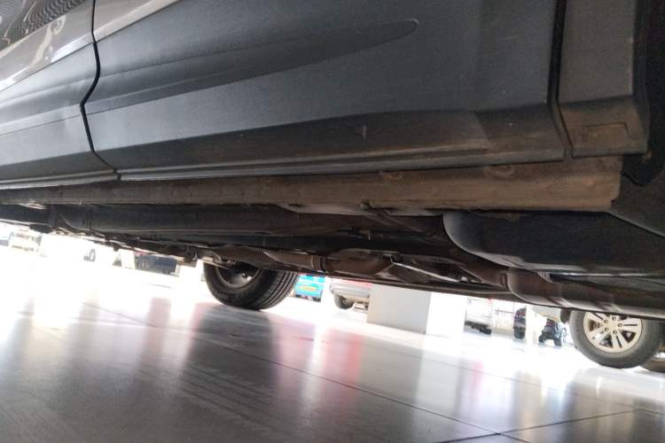 Used BORGWARD BX5 2017 20TGDI Automatic Two-Wheel Drive Pioneer Edition Left Side Sill