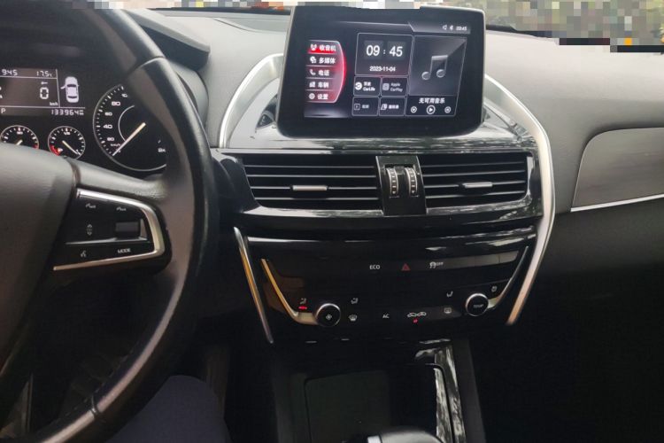 Used BORGWARD BX5 2017 20TGDI Automatic Two-Wheel Drive Pioneer Edition Audio And AC Panel