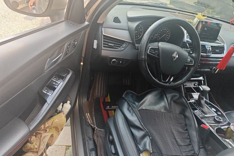 Used BORGWARD BX5 2017 20TGDI Automatic Two-Wheel Drive Leading Edition Driver Seat