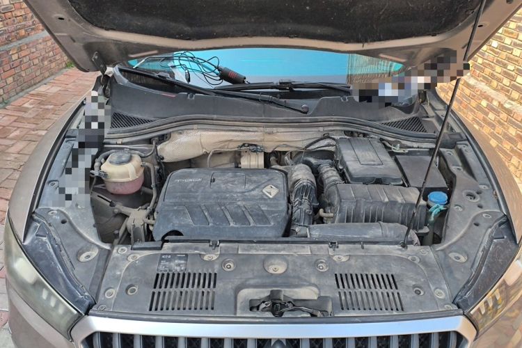 Used BORGWARD BX5 2017 20TGDI Automatic Two-Wheel Drive Pioneer Edition Engine Bay