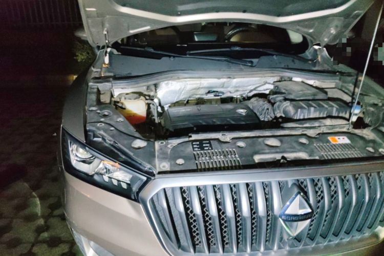 Used BORGWARD BX5 2017 20TGDI Automatic Two-Wheel Drive Pioneer Edition Engine Bay Right