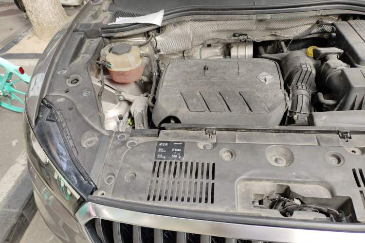 Used BORGWARD BX5 2017 20TGDI Automatic Two-Wheel Drive Pioneer Edition Engine Bay Right