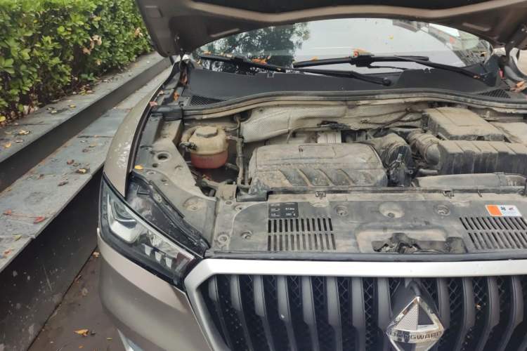 Used BORGWARD BX5 2017 20TGDI Automatic Two-Wheel Drive Pioneer Edition Engine Bay Right
