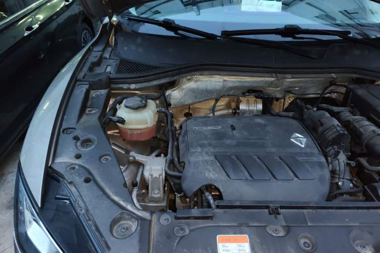 Used BORGWARD BX5 2017 20TGDI Automatic Two-Wheel Drive Pioneer Edition Engine Bay Right