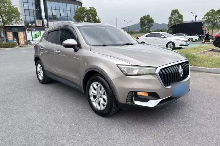 Used BORGWARD BX5 2017 20TGDI Automatic Two-Wheel Drive Pioneer Edition Exterior 2
