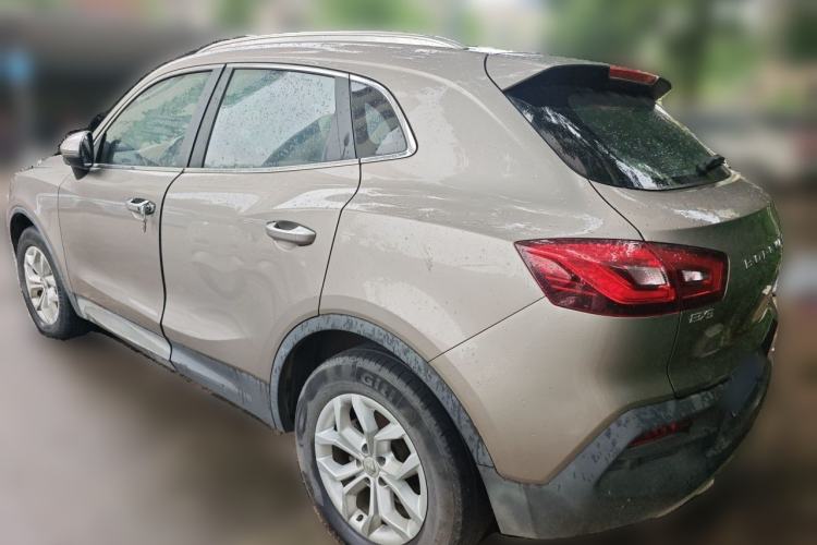 Used BORGWARD BX5 2017 20TGDI Automatic Two-Wheel Drive Pioneer Edition Exterior 3