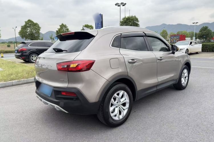 Used BORGWARD BX5 2017 20TGDI Automatic Two-Wheel Drive Pioneer Edition Exterior 5