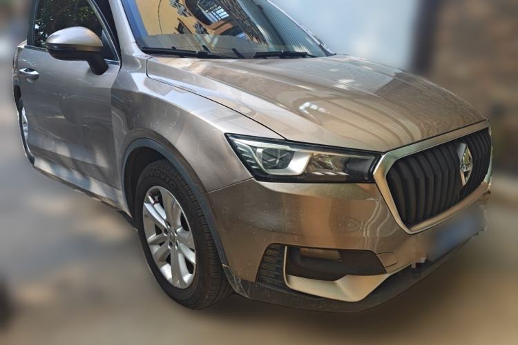 Used BORGWARD BX5 2017 25TGDI Automatic Two-Wheel Drive Fashion Plus Model Front Right 45 Deg