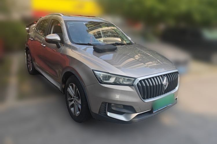 Used BORGWARD BX5 2017 20TGDI Automatic Two-Wheel Drive Leading Edition Front Right 45 Deg