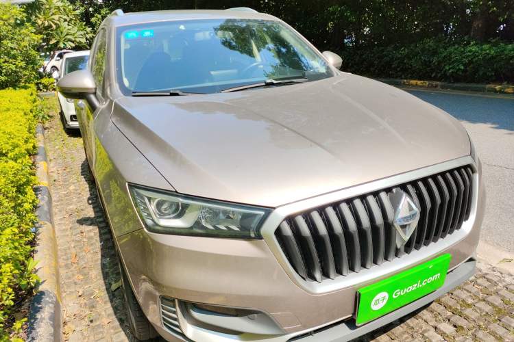 Used BORGWARD BX5 2017 20TGDI Automatic Two-Wheel Drive Pioneer Edition Front Right 45 Deg
