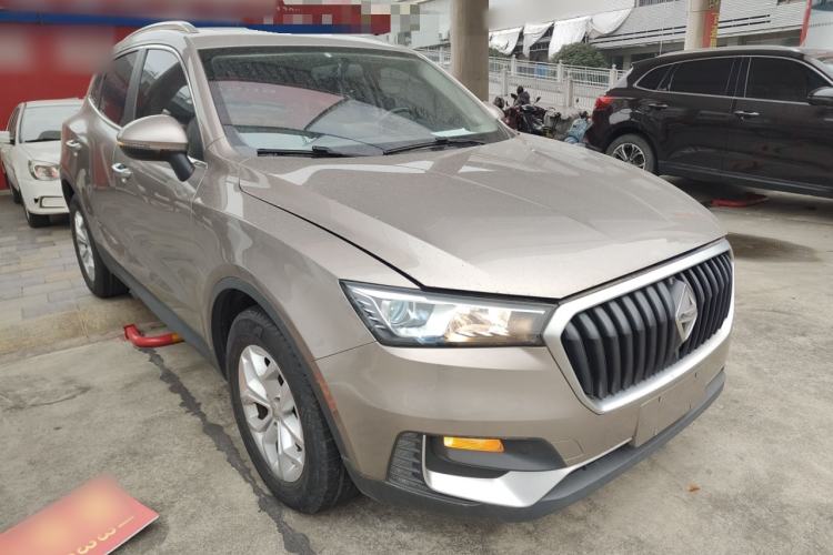Used BORGWARD BX5 2017 20TGDI Automatic Two-Wheel Drive Pioneer Edition Front Right 45 Deg