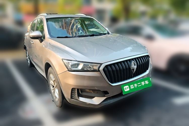 Used BORGWARD BX5 2017 20TGDI Automatic Two-Wheel Drive Pioneer Edition Front Right 45 Deg