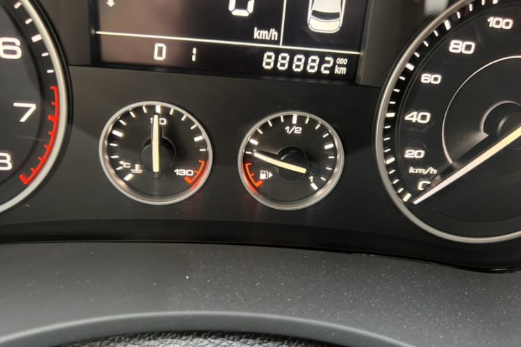 Used BORGWARD BX5 2017 20TGDI Automatic Two-Wheel Drive Pioneer Edition Instrument Cluster