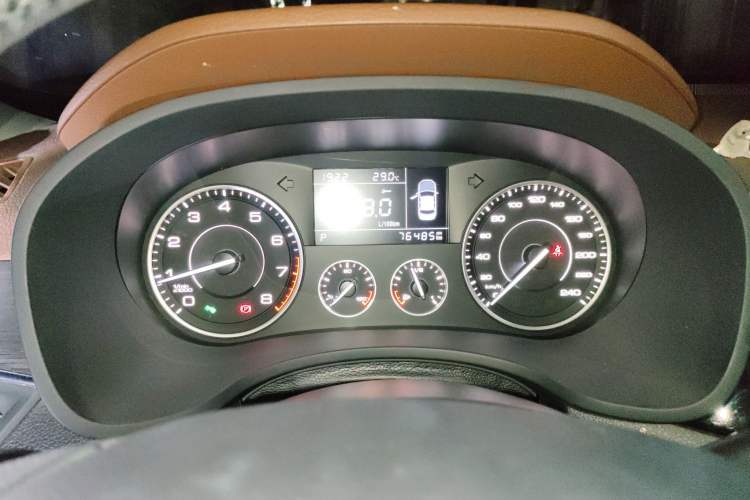 Used BORGWARD BX5 2017 20TGDI Automatic Two-Wheel Drive Pioneer Edition Instrument Cluster