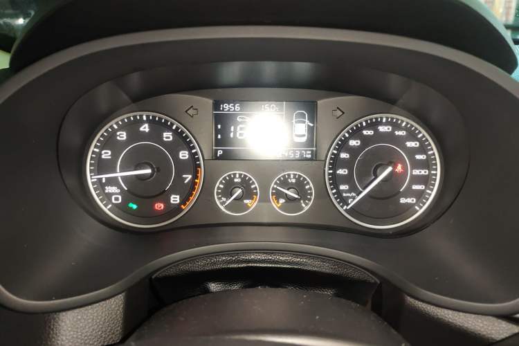 Used BORGWARD BX5 2017 20TGDI Automatic Two-Wheel Drive Pioneer Edition Instrument Cluster