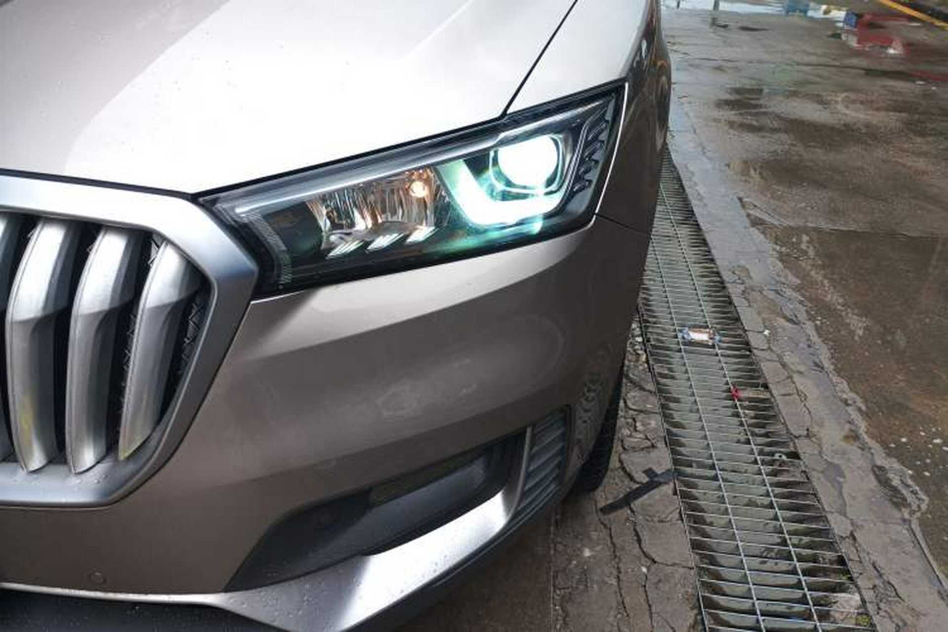 Used BORGWARD BX5 2017 25TGDI Automatic Two-Wheel Drive Smart Enjoyment Model Left Front Headlight