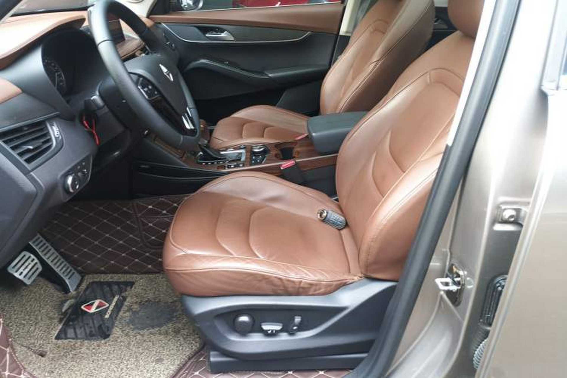 Used BORGWARD BX5 2017 25TGDI Automatic Two-Wheel Drive Smart Enjoyment Model Left Front Seat