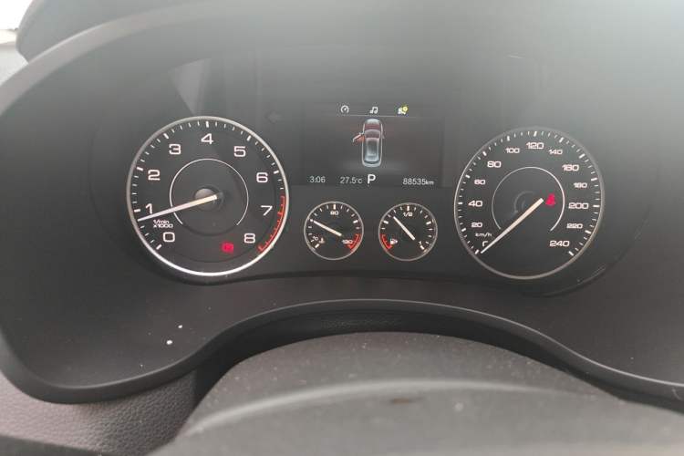 Used BORGWARD BX5 2017 20TGDI Automatic Two-Wheel Drive Leading Edition Odometer Close Up