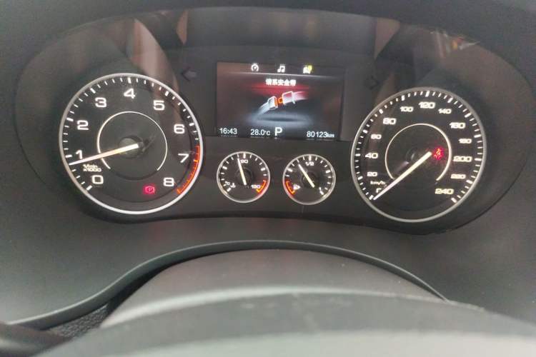 Used BORGWARD BX5 2017 20TGDI Automatic Two-Wheel Drive Leading Edition Odometer Close Up