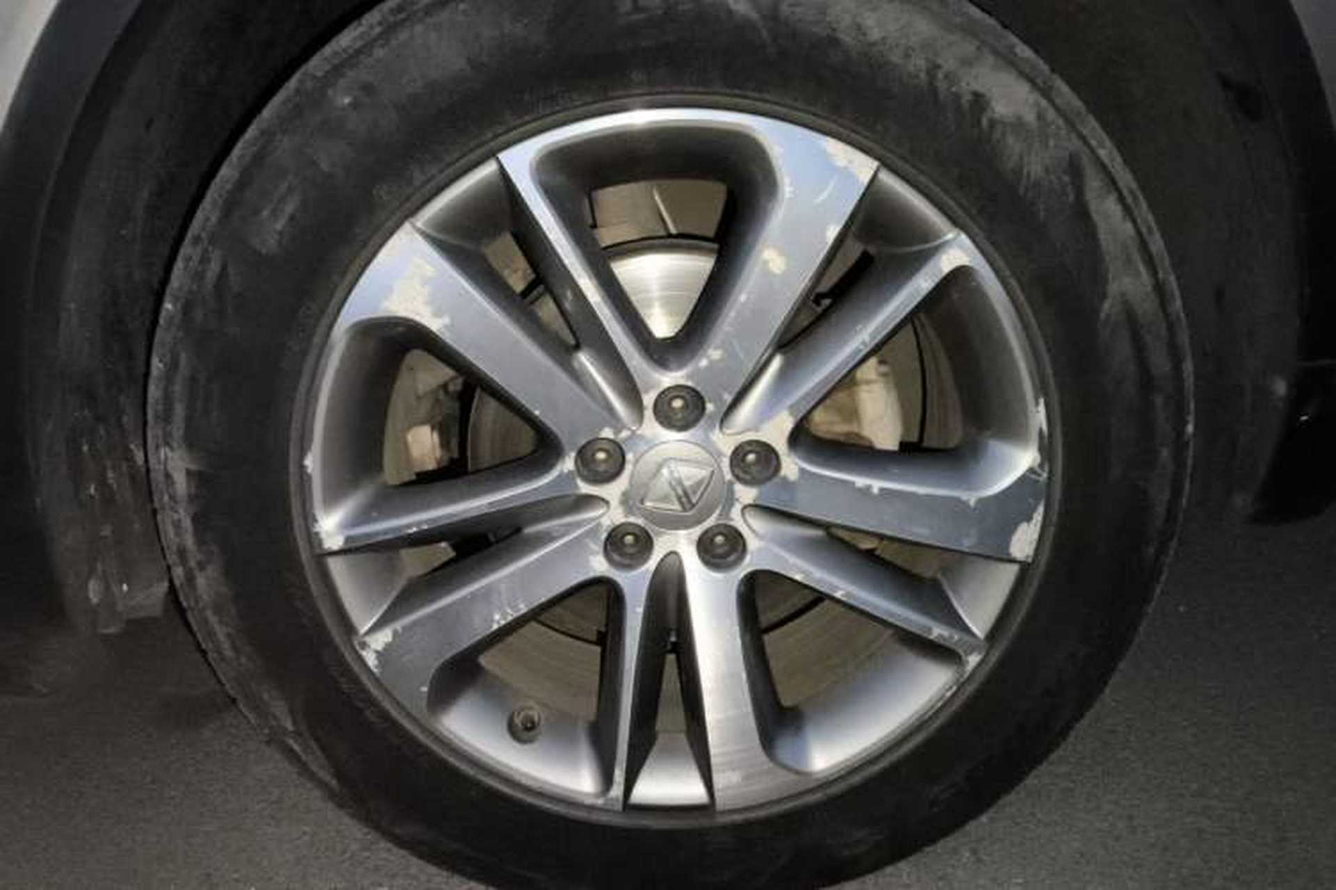 Used BORGWARD BX5 2017 25TGDI Automatic Four-Wheel Drive Smart Enjoyment Model Right Front Wheel Hub