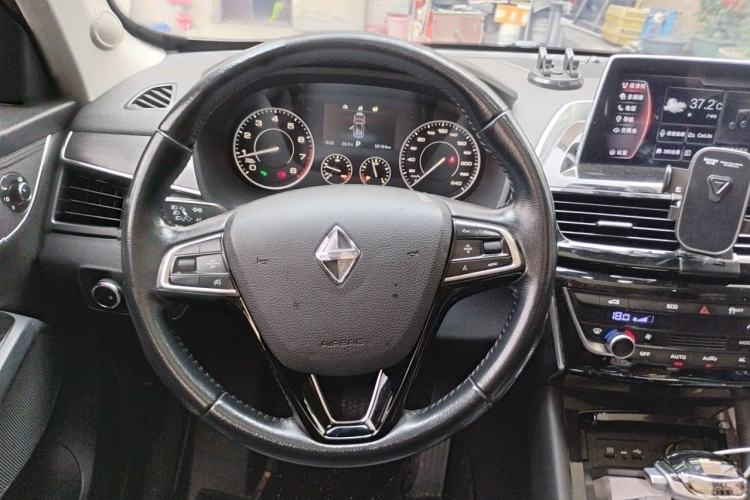 Used BORGWARD BX5 2017 20TGDI Automatic Two-Wheel Drive Leading Edition Steering Wheel