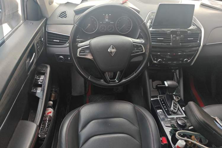 Used BORGWARD BX5 2017 20TGDI Automatic Two-Wheel Drive Leading Edition Steering Wheel