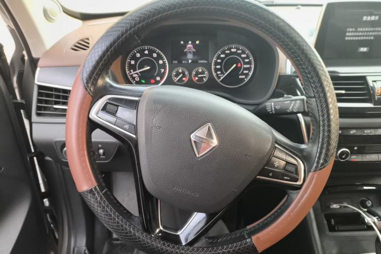 Used BORGWARD BX5 2017 25TGDI Automatic Four-Wheel Drive Smart Enjoyment Model Steering Wheel
