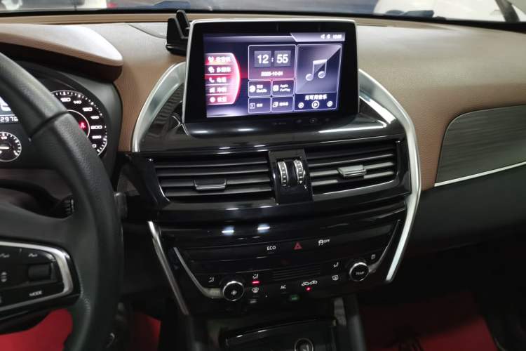 Used BORGWARD BX5 2017 20TGDI Automatic Two-Wheel Drive Pioneer Edition Audio And AC Panel